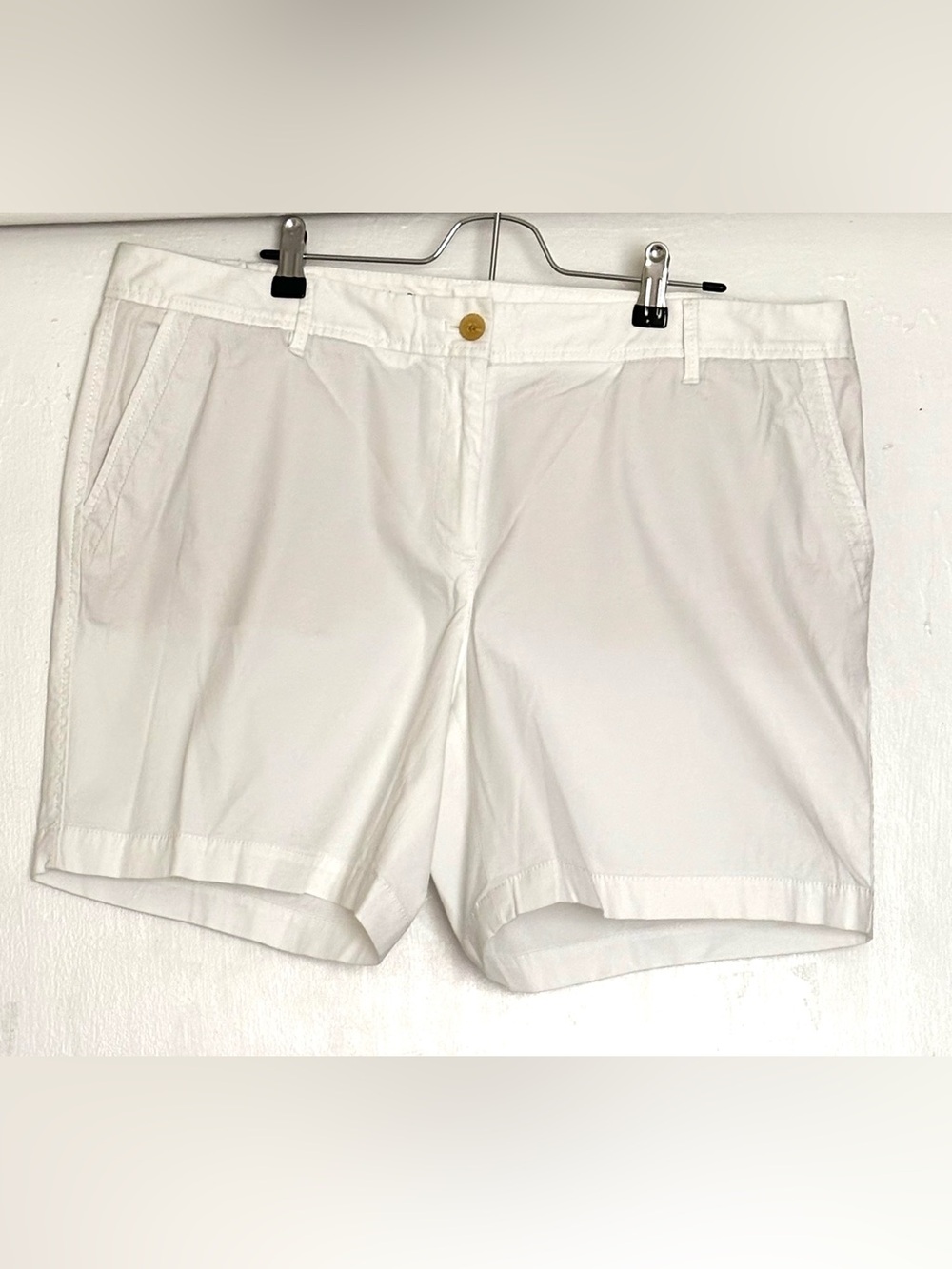 Talbots Relaxed Chino Shorts White Size 14W